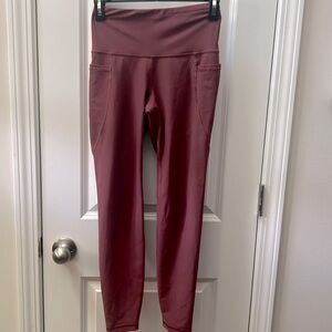 Old Navy Elevate Legging